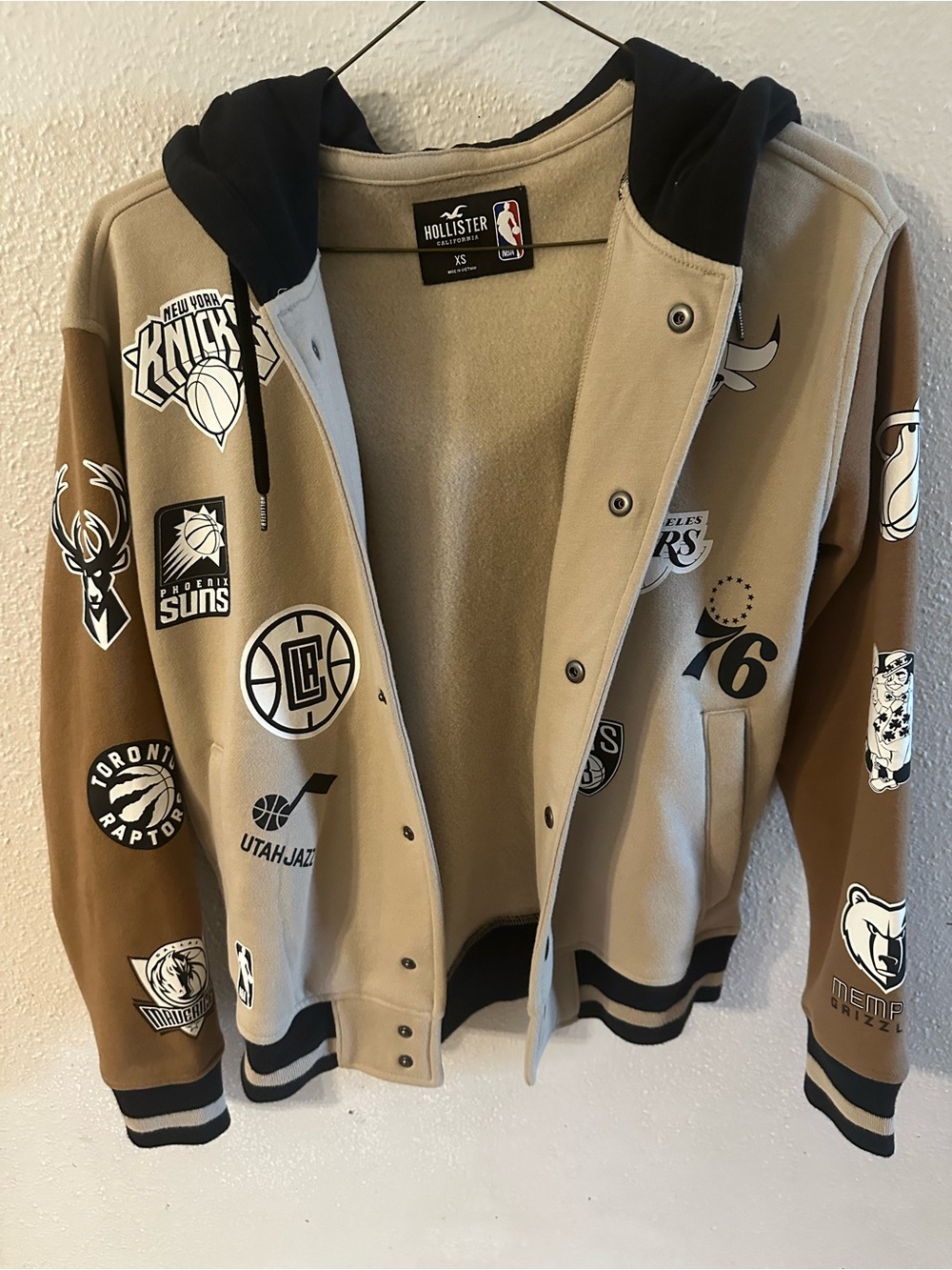 Hollister Men’s Jacket Sz XS